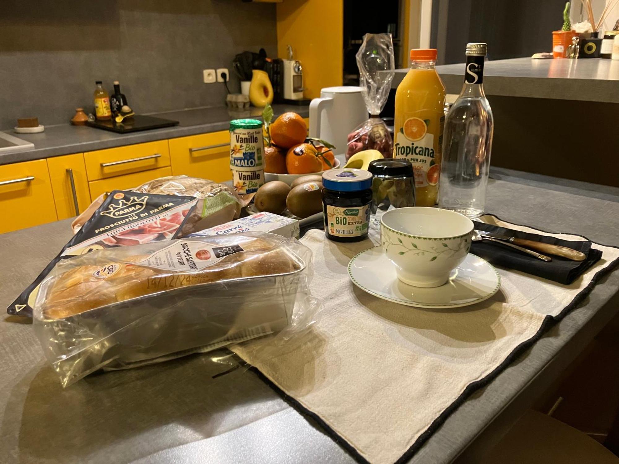 Homestay Privee Suresnes